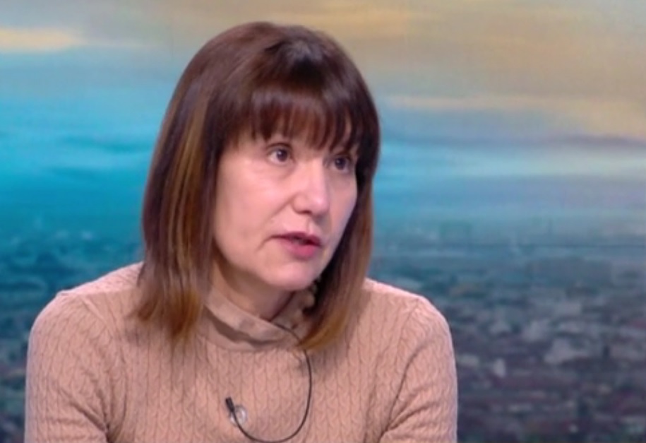 Проф. Мария Николова, НЦЗПБ: Първата инжекция от COVID ваксината не трябва да ви кара да се чувствате защитени