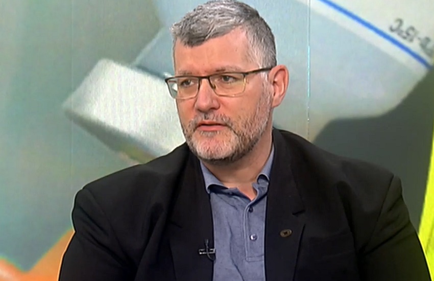 Проф. Георги Момеков: Никъде по света не е казано, че имаме 100% защита с ваксините