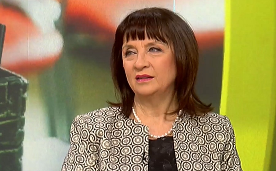 Ваня Кастрева: Някои от учениците може да се върнат в клас в началото на април