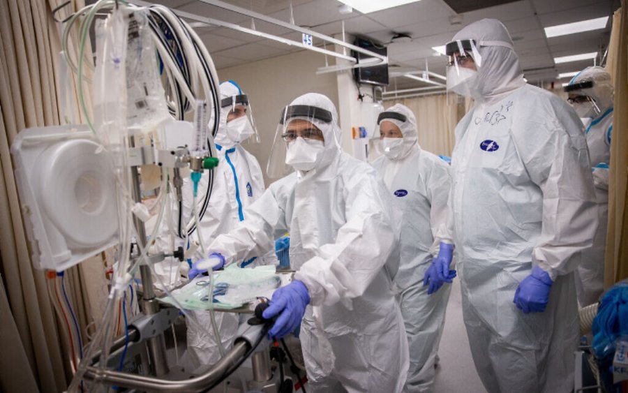 Нов вариант на коронавируса се разпространява масово в Израел