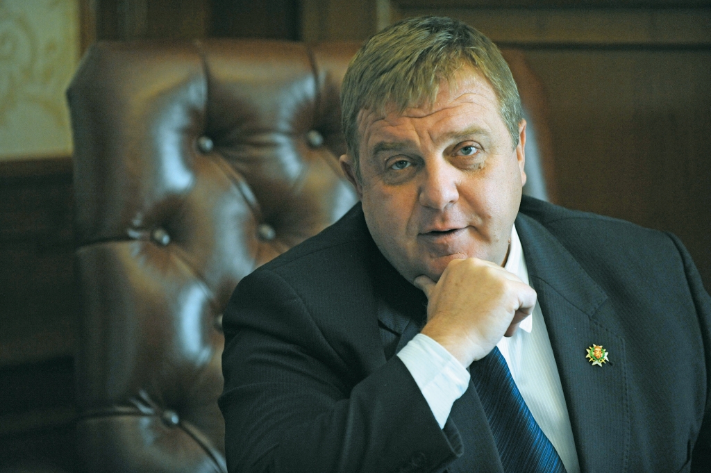 Красимир Каракачанов: Югославският комплекс на Скопие е в основата на антибългаризма там