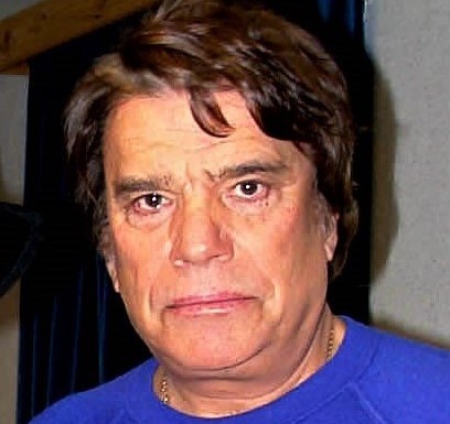 Пребиха и ограбиха френския предприемач Барнар Тапи и съпругата му