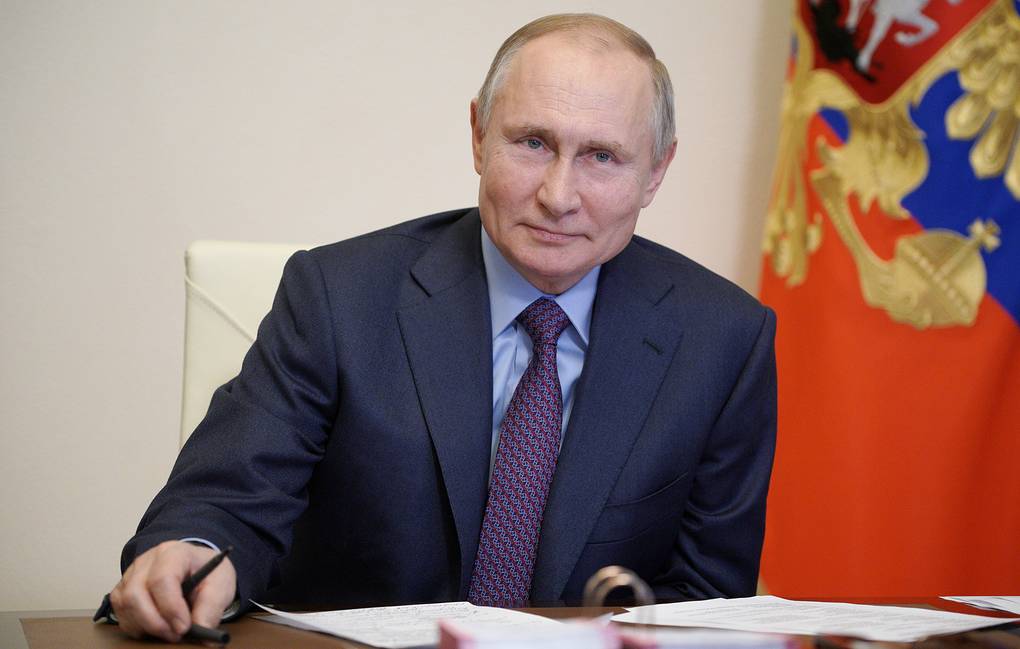 Путин подписа закона, позволяващ му да се кандидатира за още два мандата