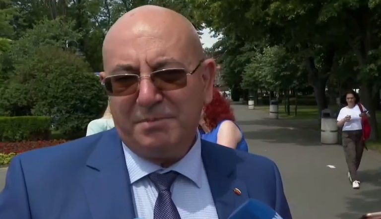 Екоминистърът Емил Димитров в Бургас: Вода за Бургас и Варна ще има