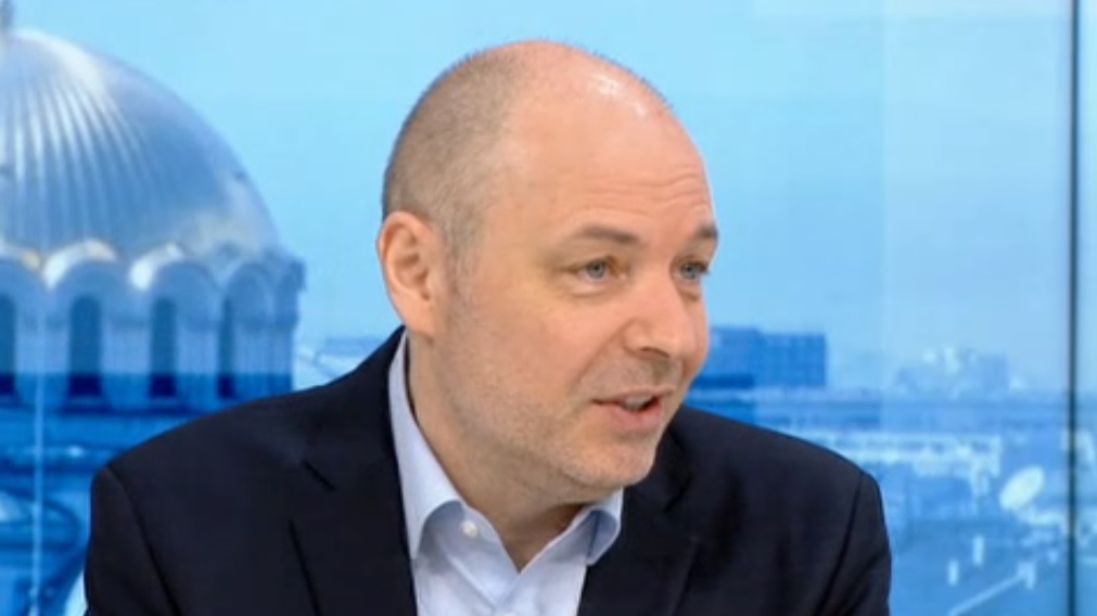 Николай Габровски: 60% от COVID леглата в големите болници са пълни