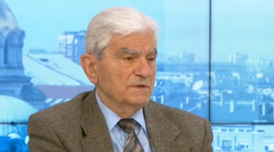 Акад. Богдан Петрунов: Няма смисъл хората да се тестват за антитела