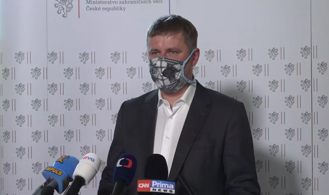 Чешкият външен министър изгуби поста си заради "Спутник V"