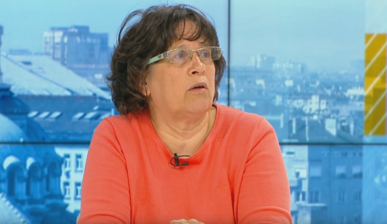 Д-р Гергана Николова: Личните лекари внимателно са подбирали пациентите, ваксинирани с "АстраЗенека"
