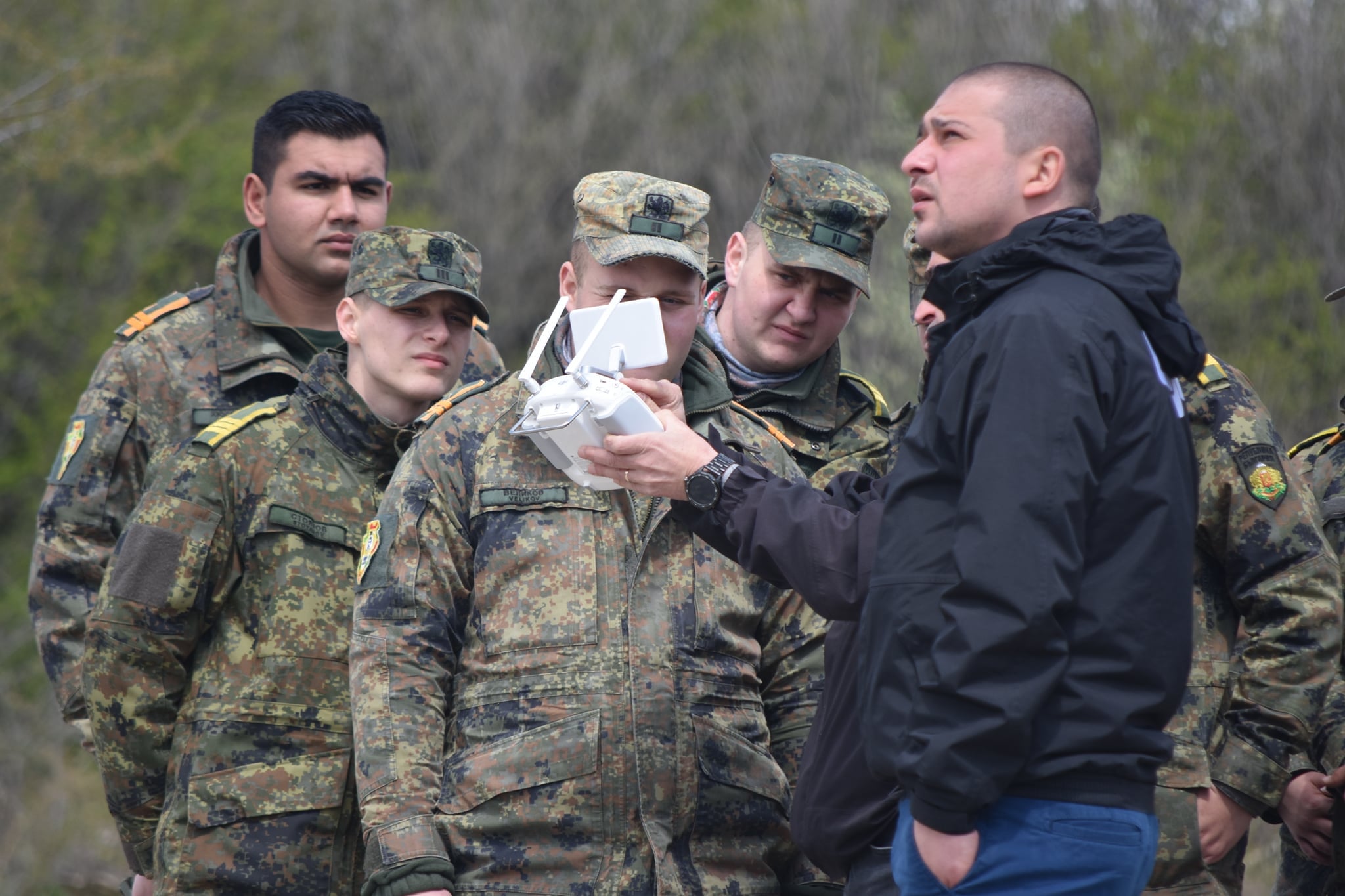 Включват дронове в обучението на курсанти от Националния военен университет 