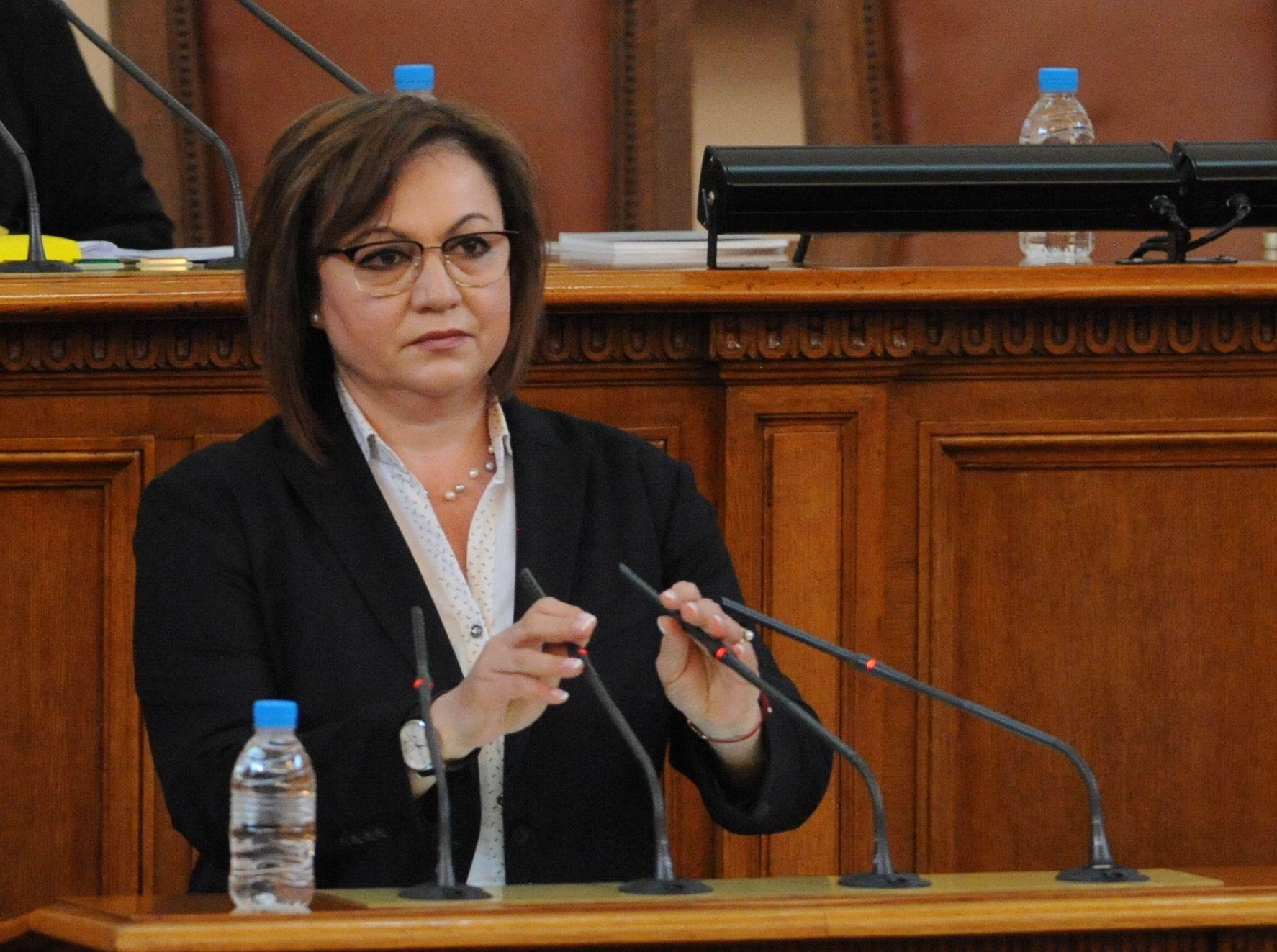 Нинова към "Има такъв народ": ДПС тръгват да управляват с вас,  помислете си какво ви чака