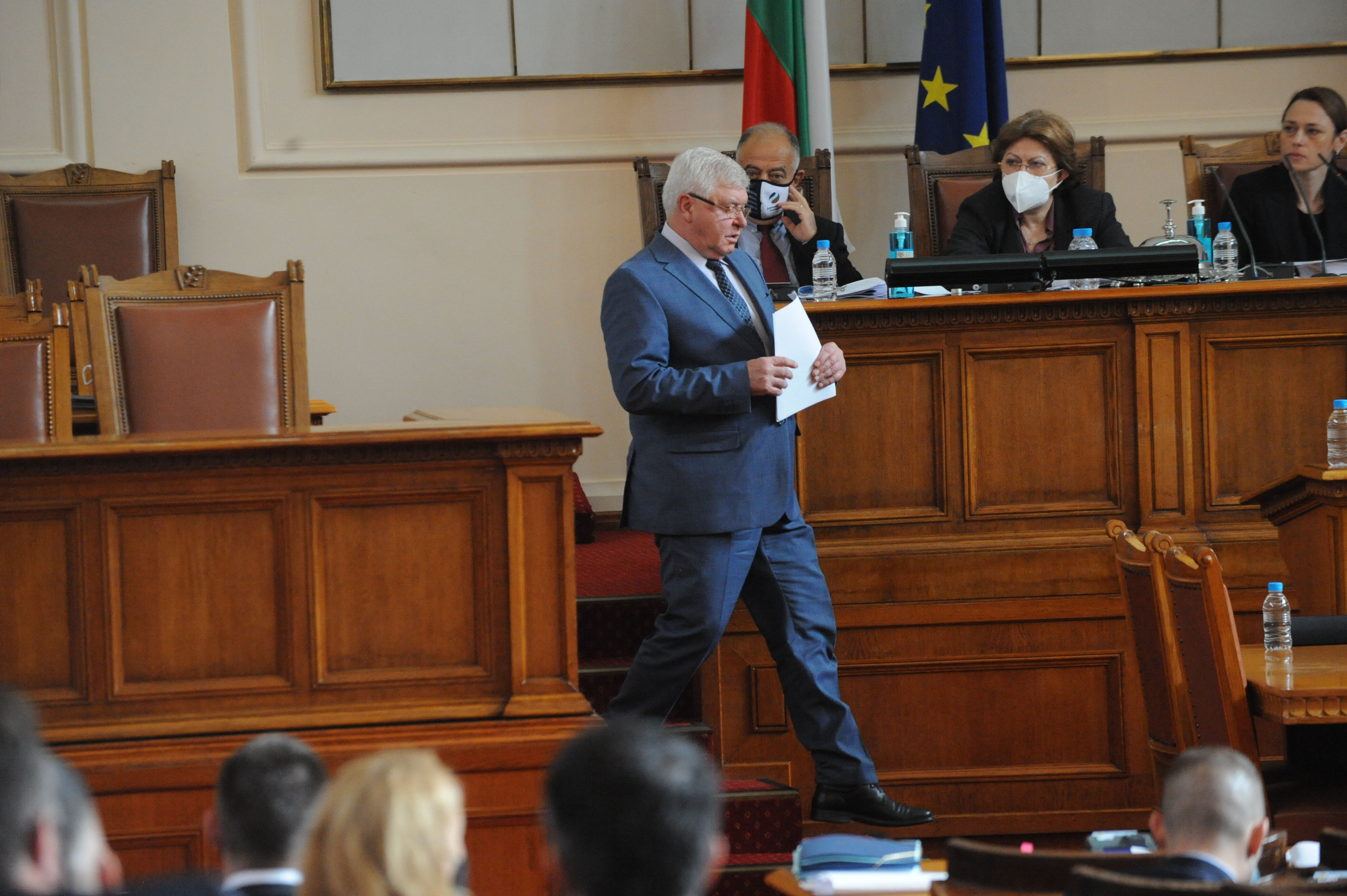 Кирил Ананиев: От началото на пандемията сме дали 5,1 млрд. лева за борба с Covid-19