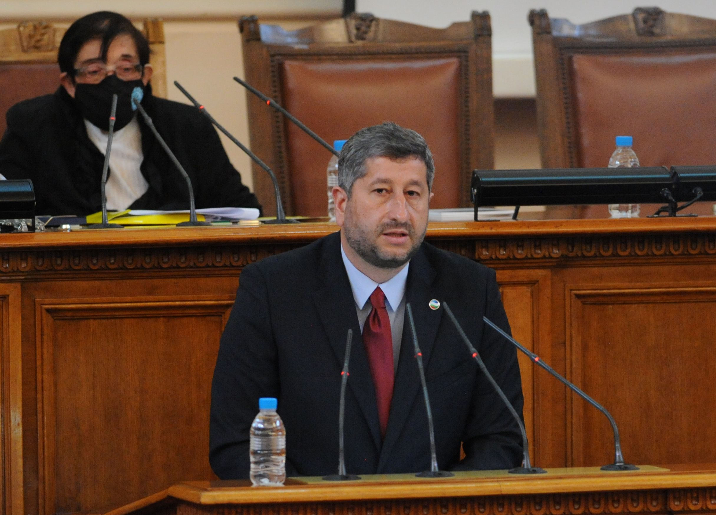 И „Демократична България” отказа поканата на ГЕРБ-СДС за преговори