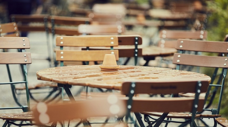 Дания отваря отново кафенетата, ресторантите и музеите