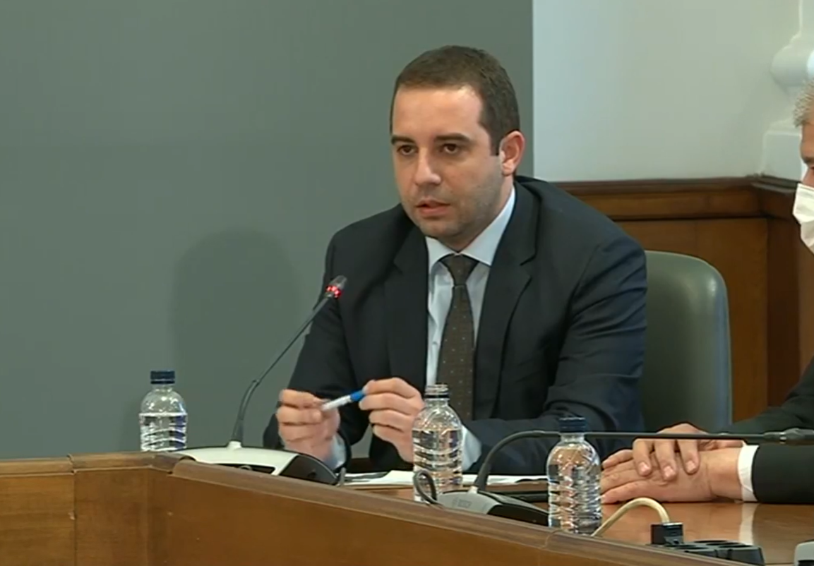 Богдан Кирилов: ЕМА продължава да извършва анализ и оценка на наличните данни за всички разрешени за употреба ваксини