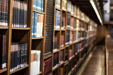Университетски преподаватели в битка за 3,5 млн. лв.