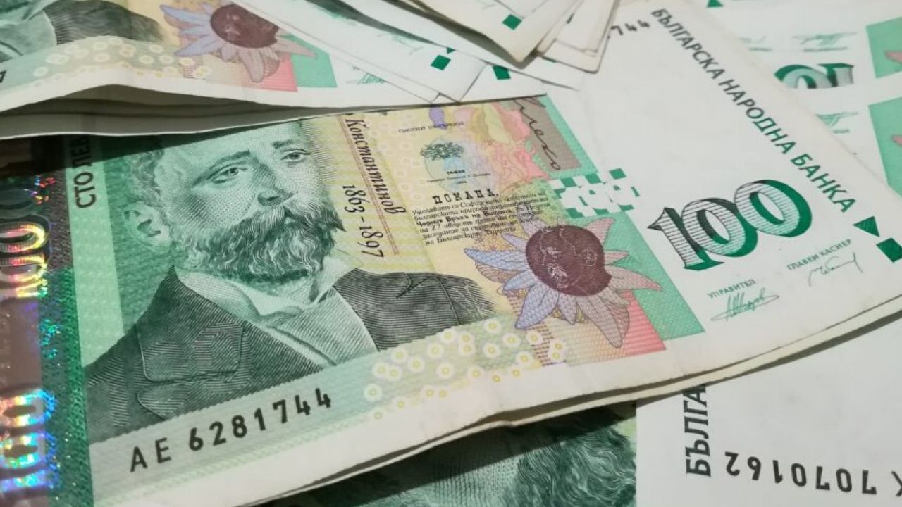 Трупаме рекордни суми в банките