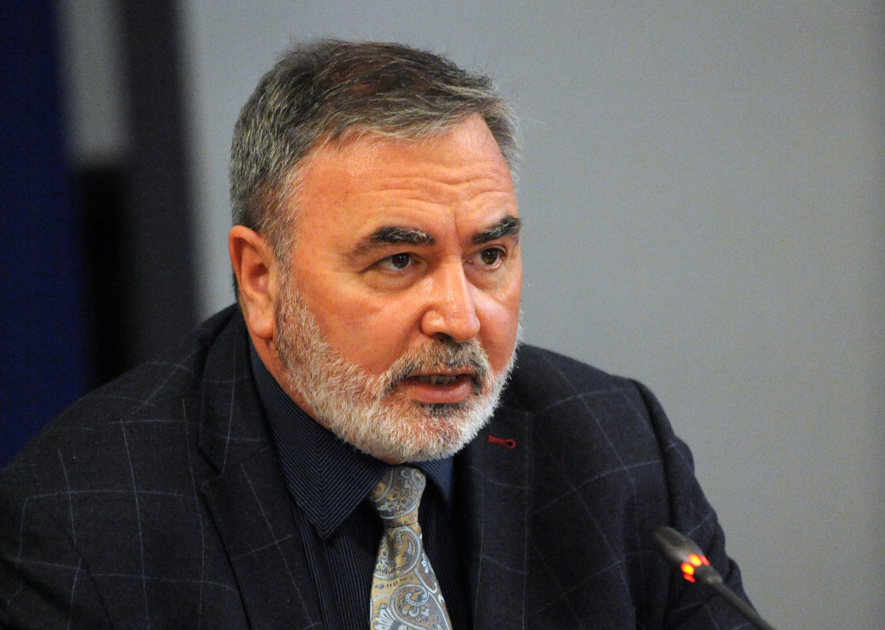 Доц. Ангел Кунчев: Бързи тестове от 16 производителя ще се признават у нас