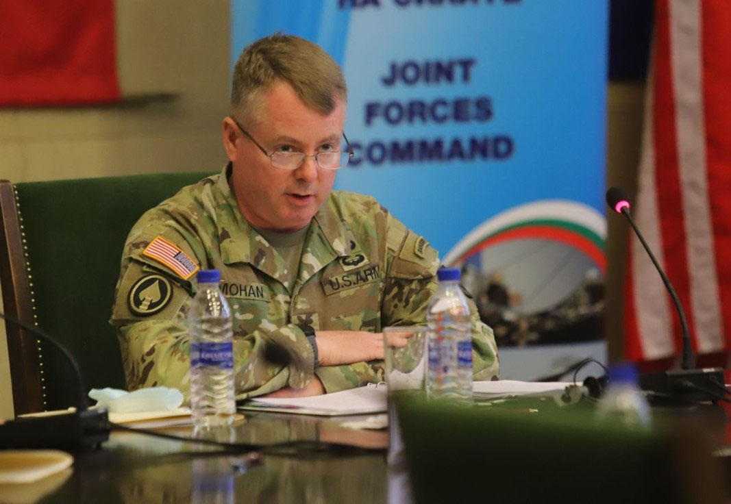 2000 български военни участват в учения на НАТО