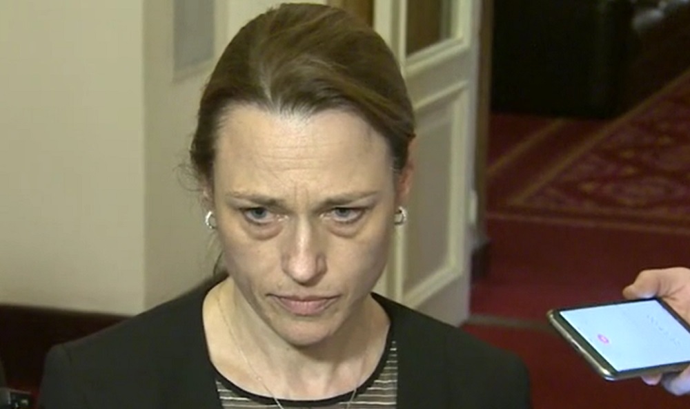 Ива Митева: Ще има пленарно заседание утре, в дневния ред влиза Изборният кодекс