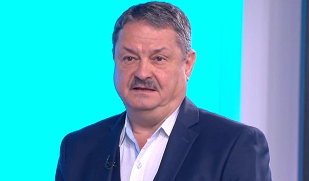 Проф. Георги Рачев: Много гръмотевични бури през май, започват след дни