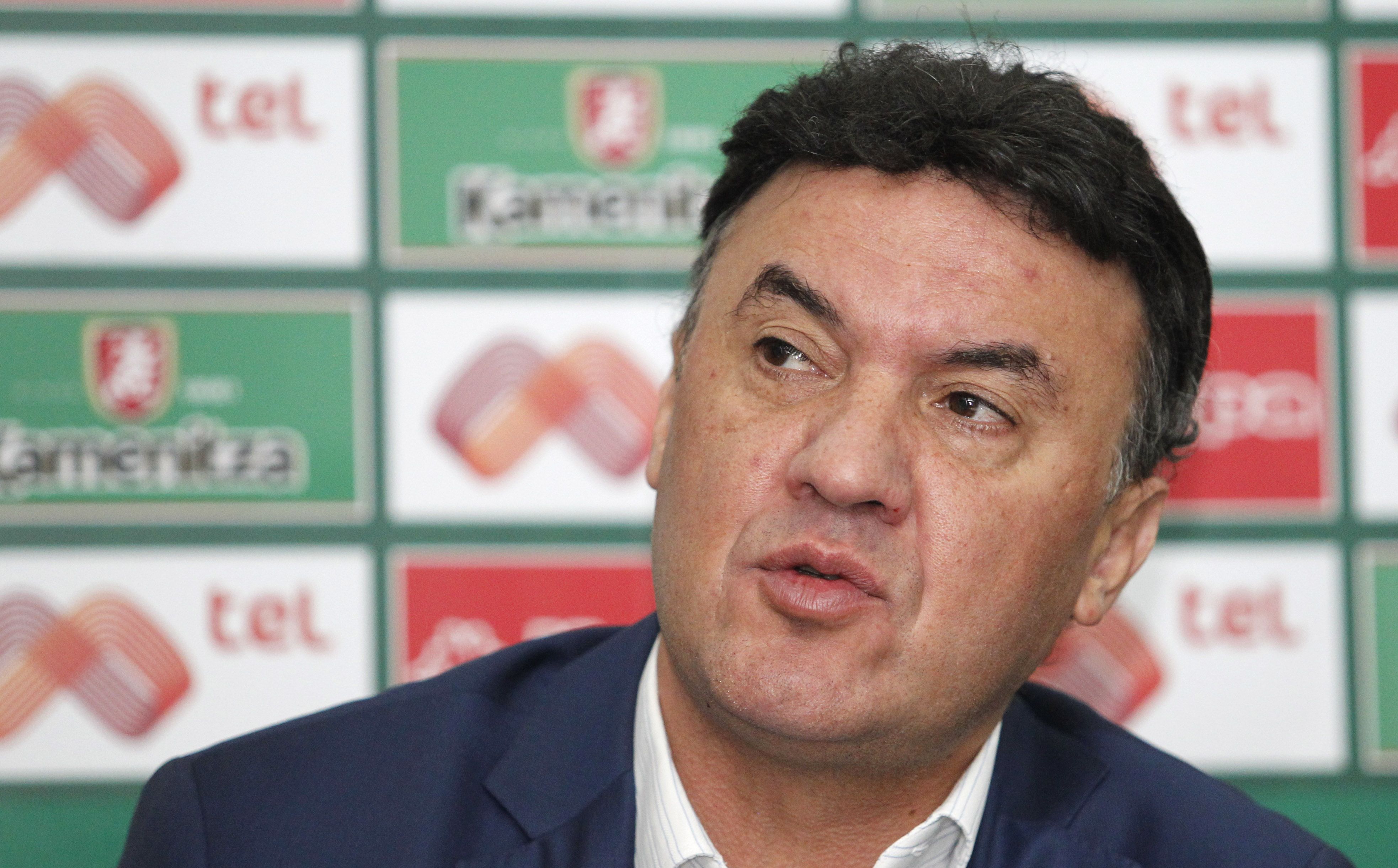 ФИФА и УЕФА искат обяснение от БФС за Михайлов