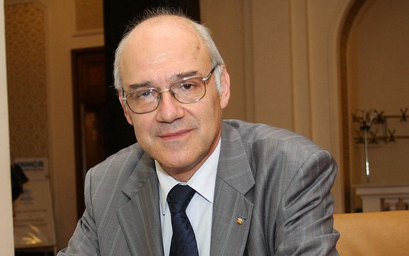 Иван Иванов: Няма да допуснем рязко поскъпване на тока, парното и водата