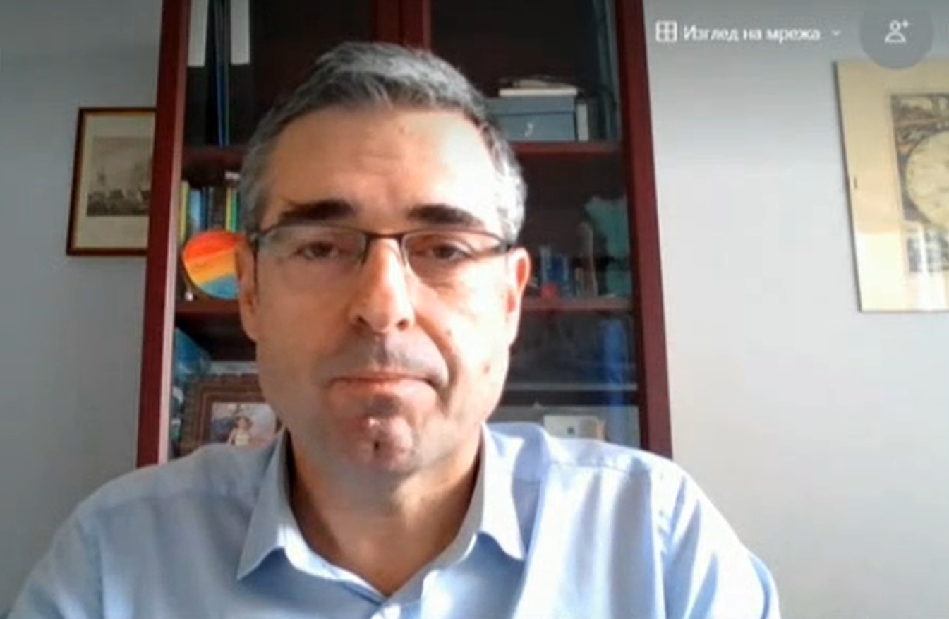 Стефан Манов, ЦИК: Това, което го няма по света, е смесване на хартия и машини