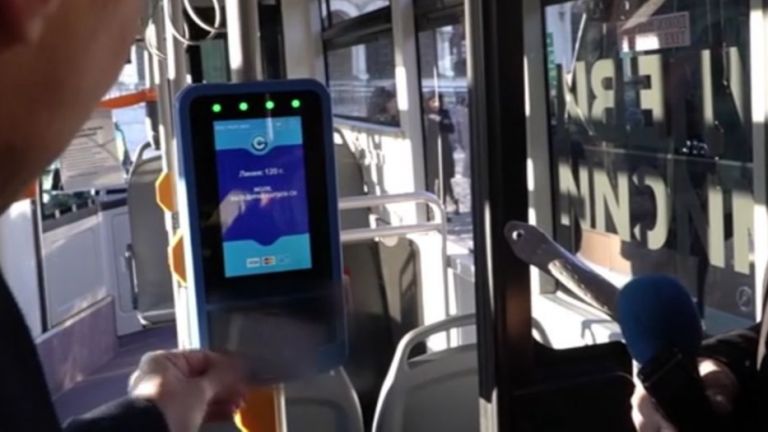Безконтактно плащане на билети стартира в столичния градски транспорт