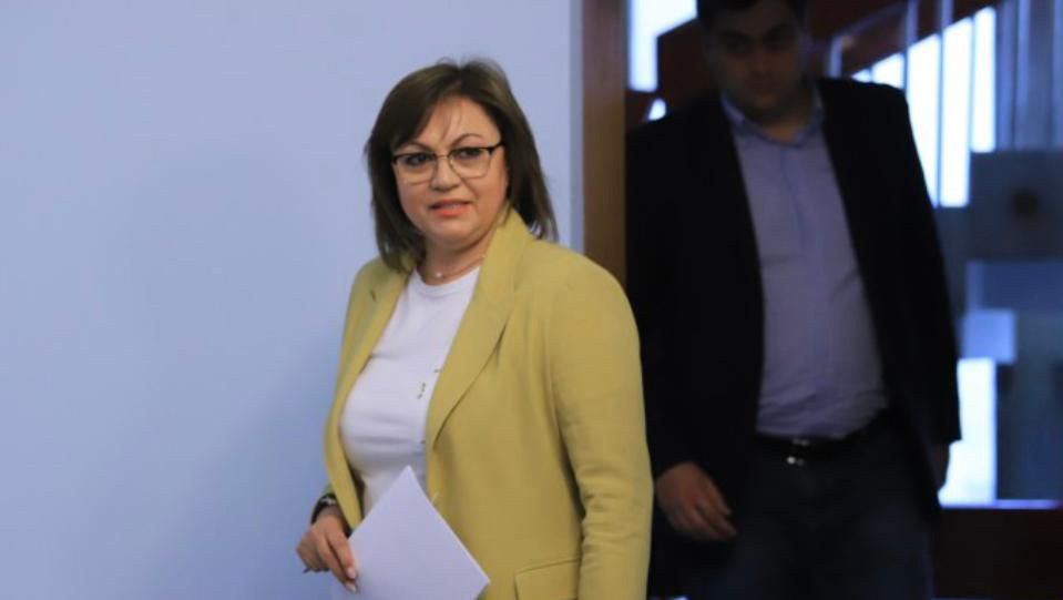 Нинова сама решава с кого БСП да ходи на вота