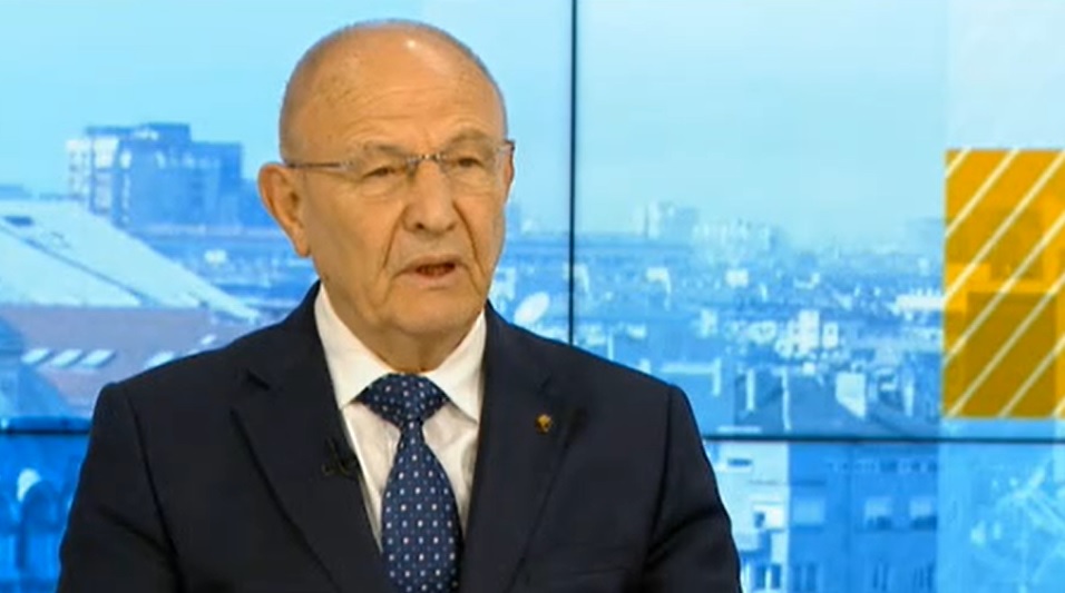 Проф. Кирил Топалов: Трябва да гледаме на македонците като на съседи, а не като на братя и братовчеди