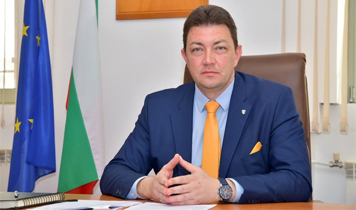 Кметът на Петрич предлага „зелени коридори“ на Кулата за празните камиони