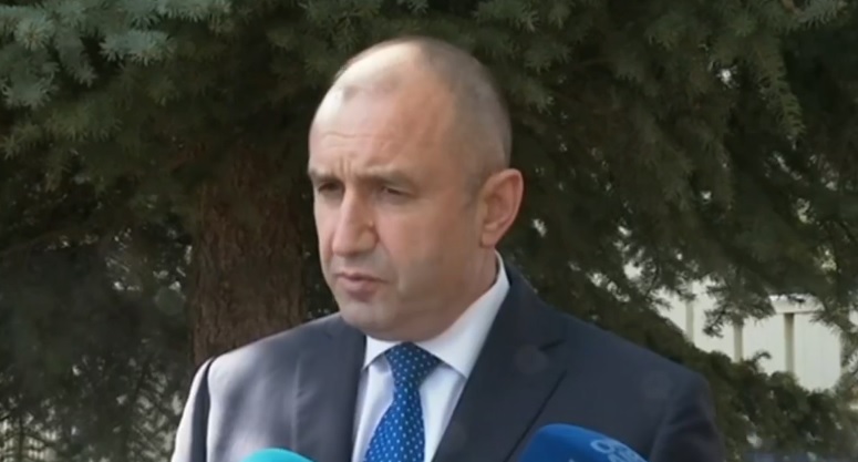 Радев: В момента имаме нужда от укрепване на държавността (ВИДЕО)