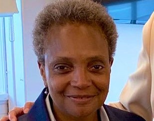 Критики към кмета на Чикаго, след като обяви, че ще дава интервюта само на чернокожи журналисти