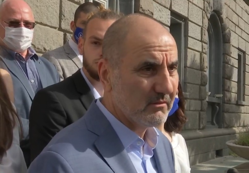 Партията на Цветан Цветанов се регистрира в ЦИК за предсрочните избори