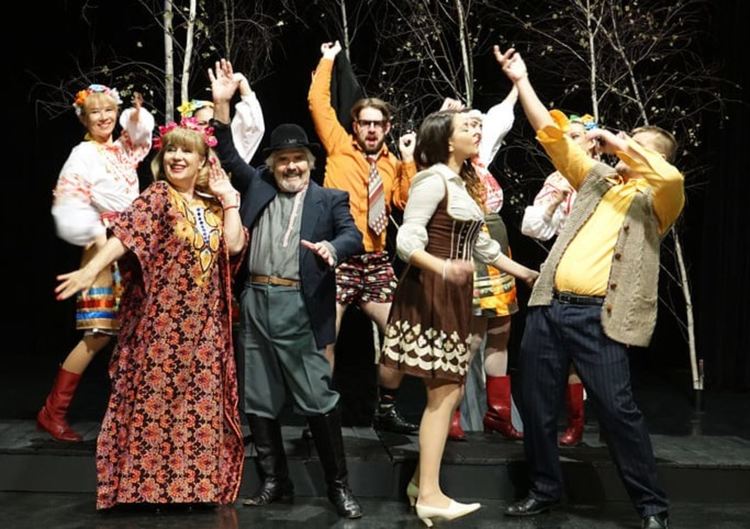 Комедията „Лъжата“ представя във Велико Търново кърджалийският театър 