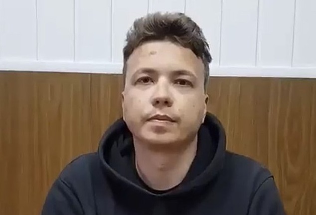 Джонсън и Байдън се опасяват, че Роман Протасевич е измъчван от властите в Минск