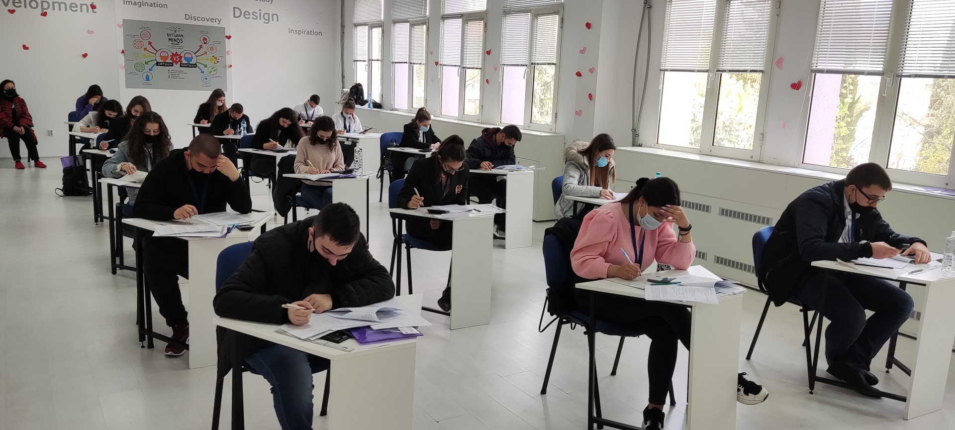 13 306 ученици избраха изпит за професионална квалификация вместо втора матура