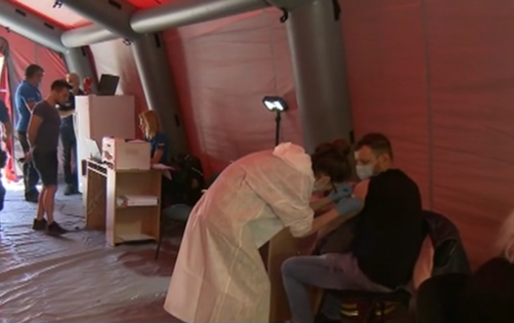 500 души се ваксинираха в мобилните пунктове в столичните паркове 