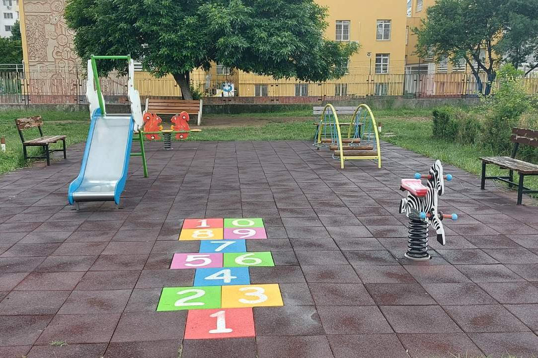 Нови площадки в детски градини