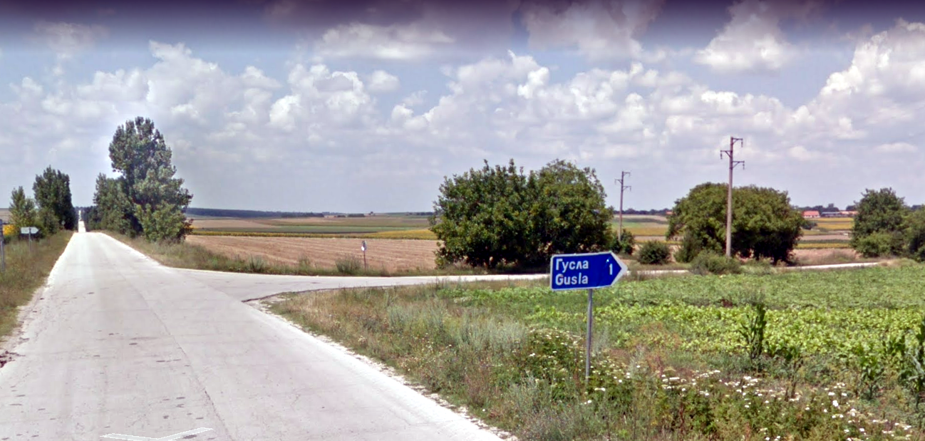 Ексхумираха мъж заради съмнителни снимки