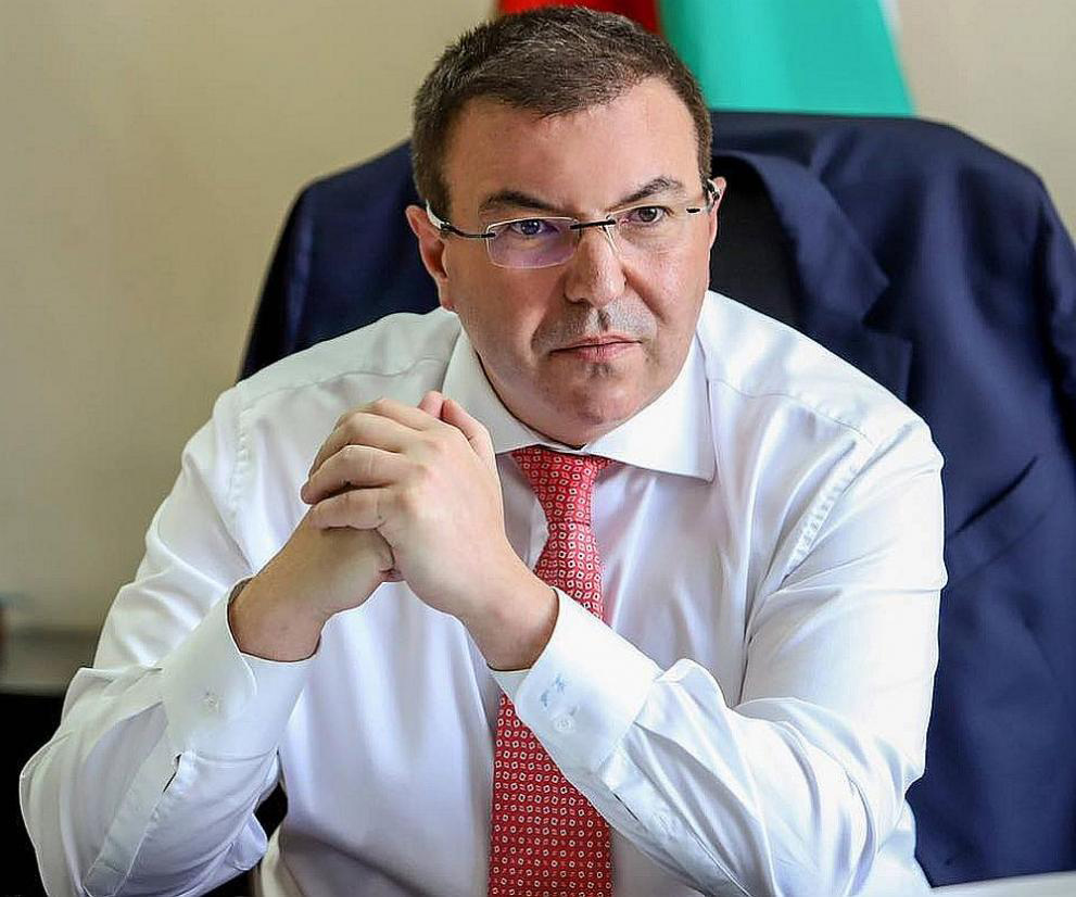 Костадин Ангелов: Ако някой е решил да пенсионира проф. Кантарджиев, да го беше направил с церемония и награда