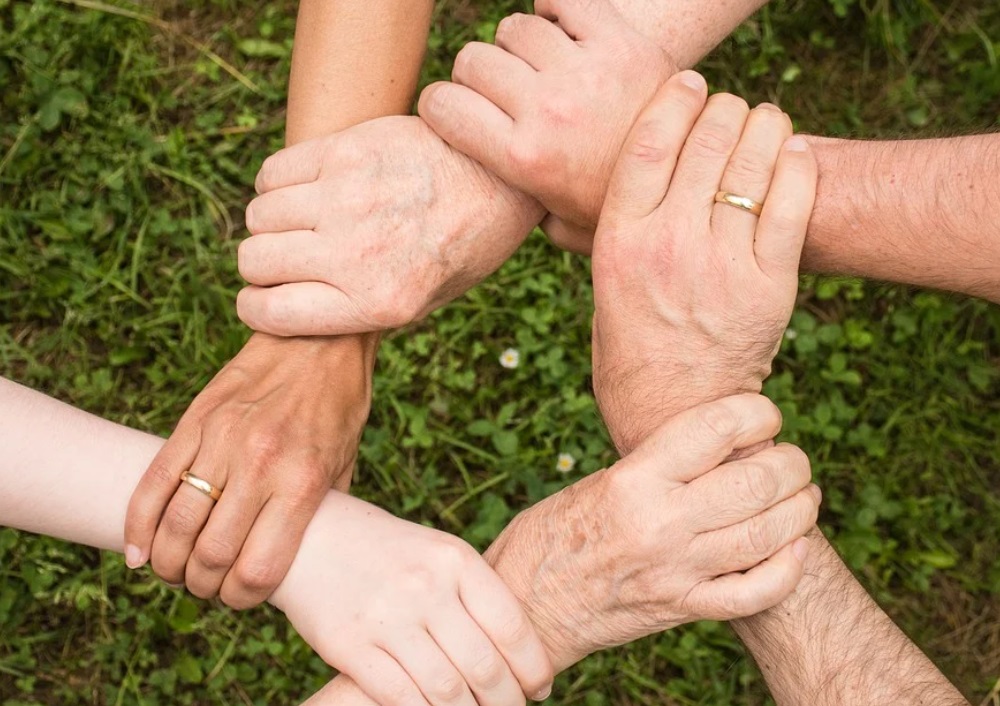 Според проучване: Българите на 45-то място по щедрост в света за 2020 г.