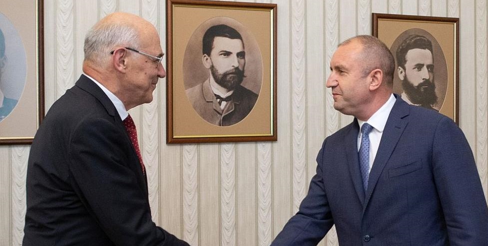 Румен Радев: Проблемите в енергетиката създават сериозни рискове за сектора, икономиката и хората