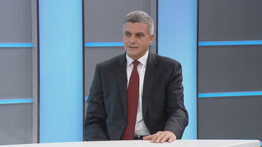 Стефан Янев: Виждаме грешки на служебния кабинет - те са навсякъде