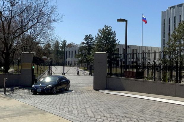 Руският посланик Анатолий Антонов се върна в САЩ
