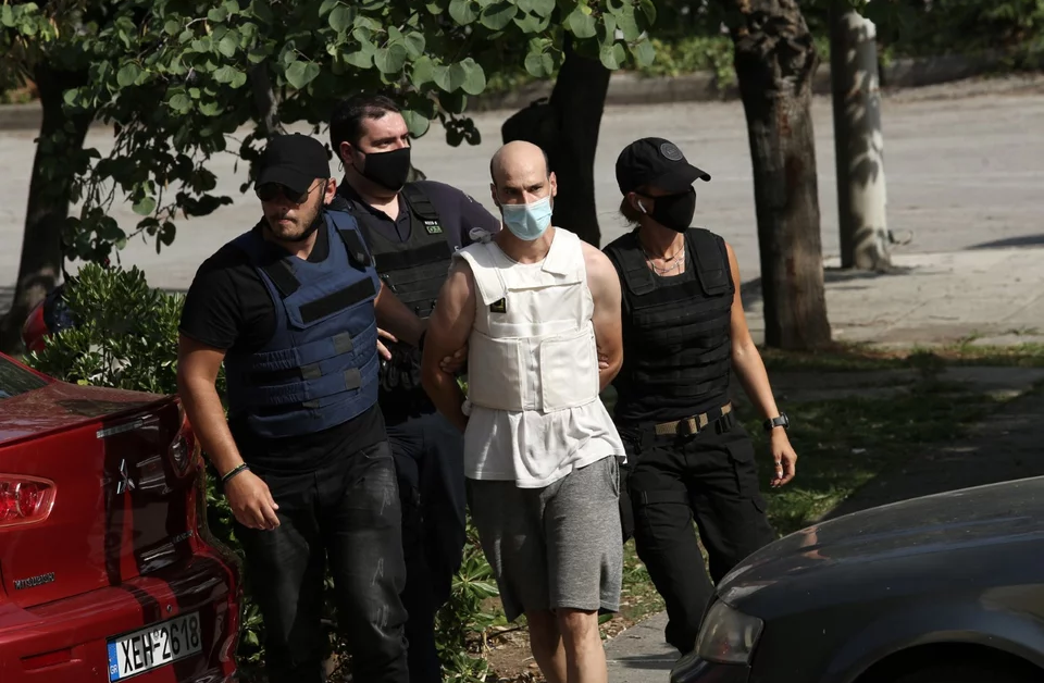 В ареста остава българинът, изнасилил 50-годишна жена в Атина