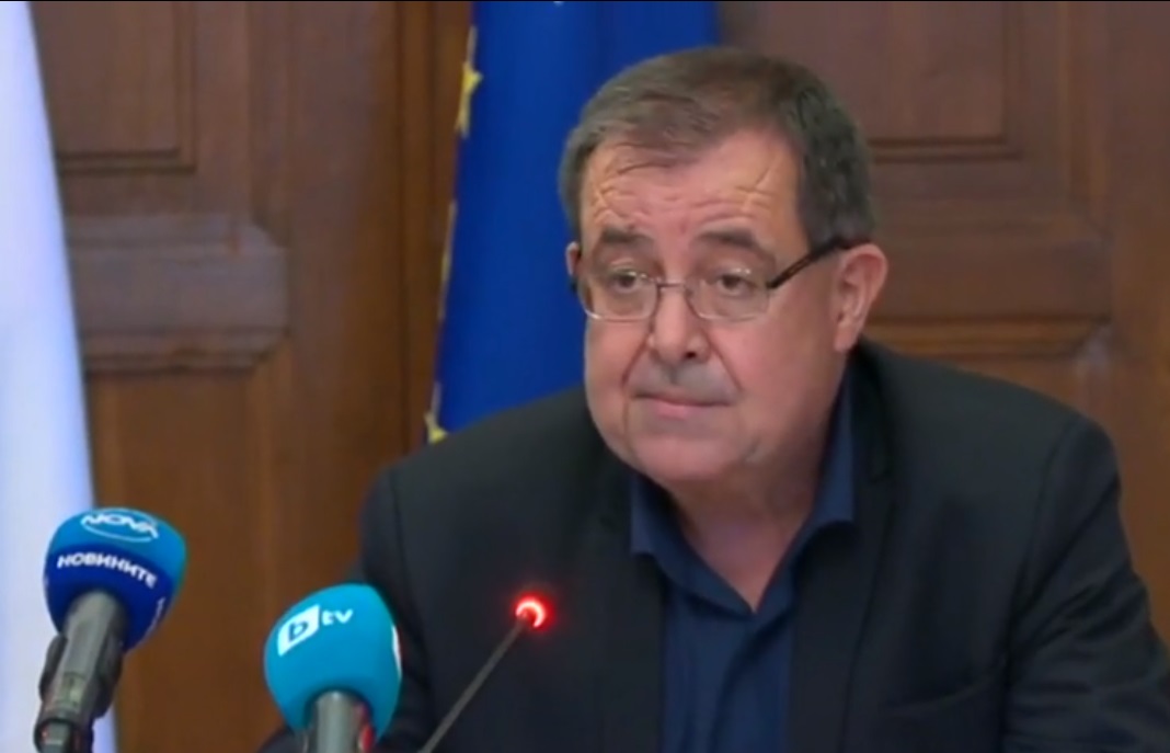 Министър Бозуков: Дейността на "Напоителни системи" е блокирана от тези, които до вчера са я управлявали (ВИДЕО)