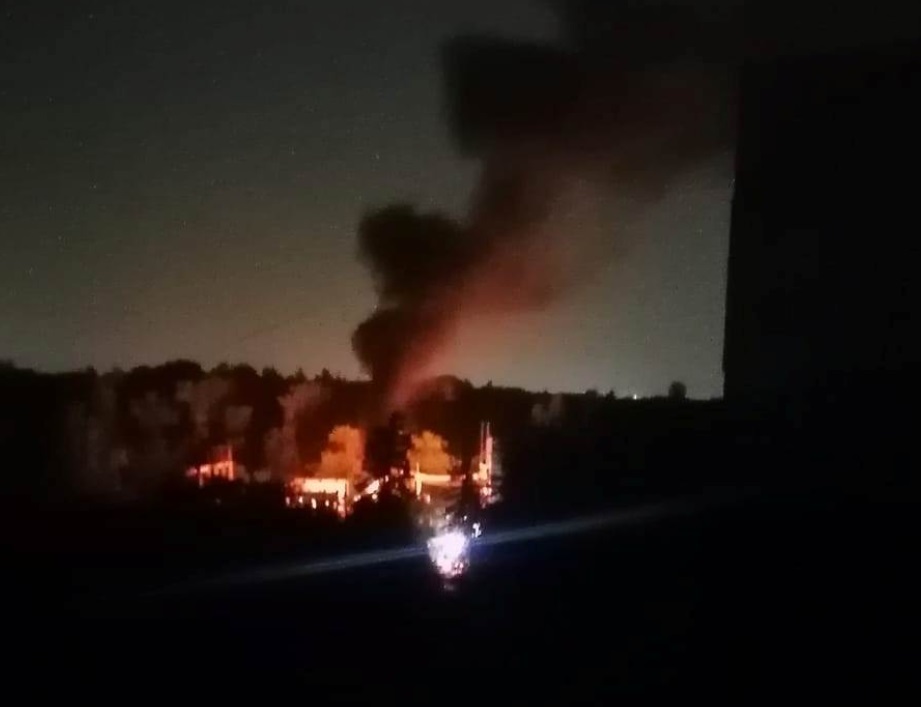 Пожар остави хиляди в столичния квартал „Надежда“ без ток през нощта (ВИДЕО)