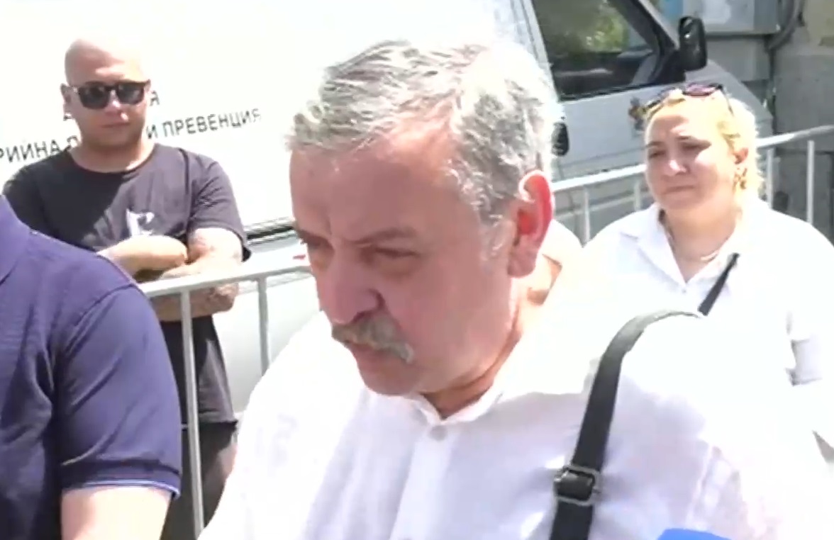 Проф. Кантарджиев предлага нови мерки заради „Делта” варианта на COVID-19