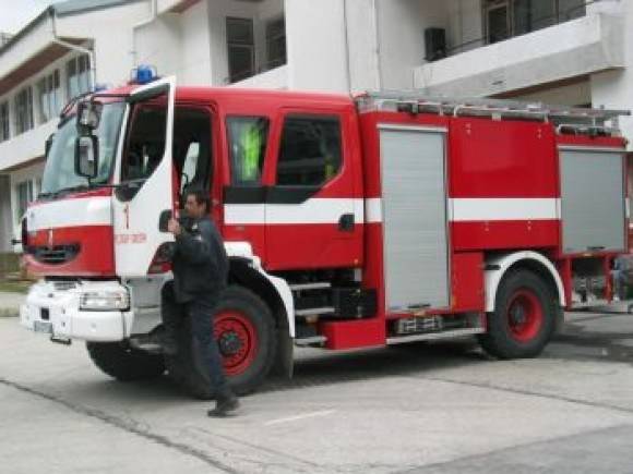 Евакуираха блок в Шумен заради пожар